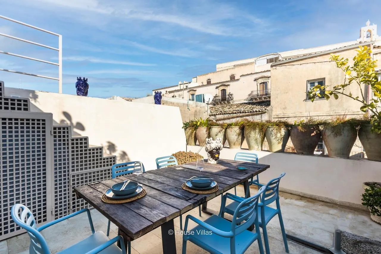 Apartment House&Villas - Terrazza Di Erika Noto