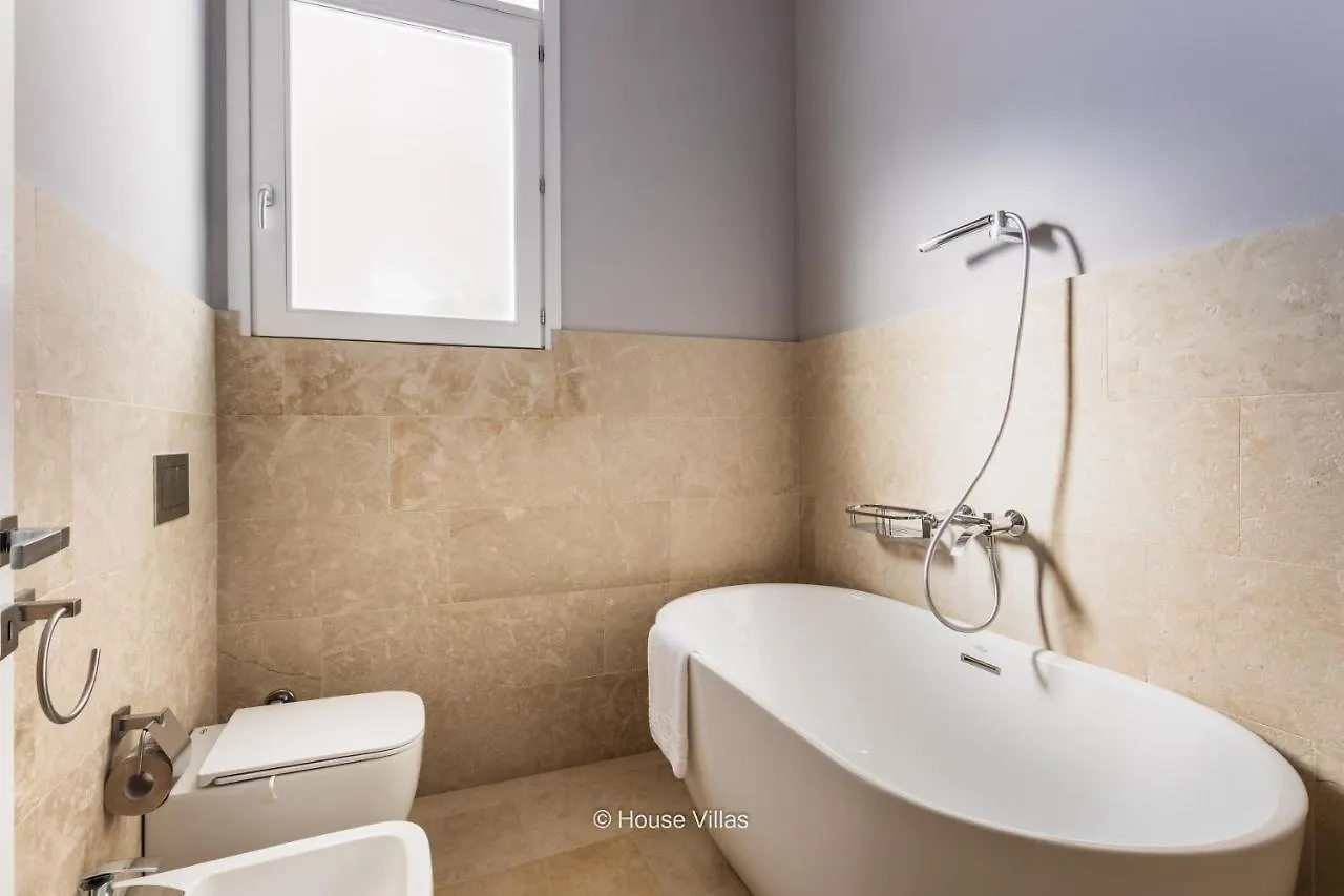 House&Villas - Terrazza Di Erika Noto Apartment